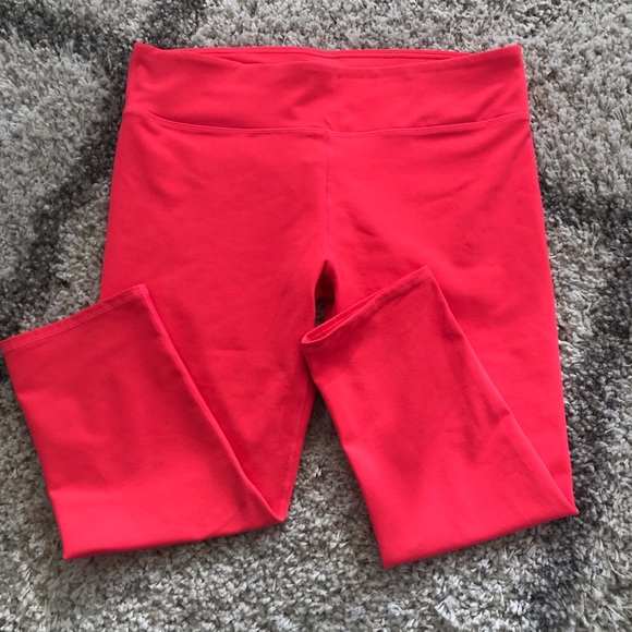 Fabletics Pants - Fabletics Pink Capri Leggings